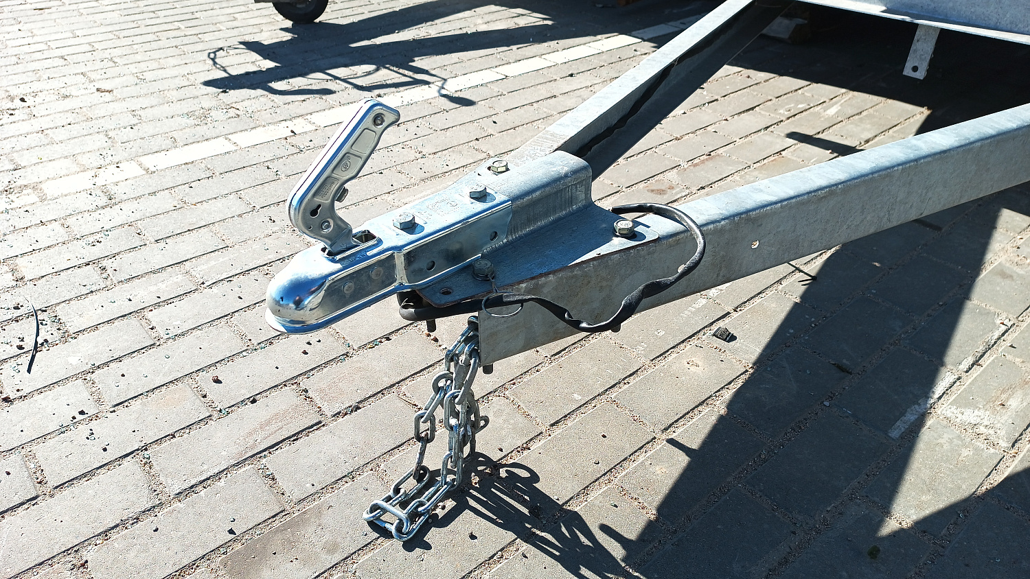 Аренда двухосного прицепа без тента 2,5x1,7м